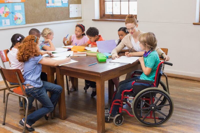 Comment garantir une école pour tous ? Les enjeux de l'inclusion scolaire