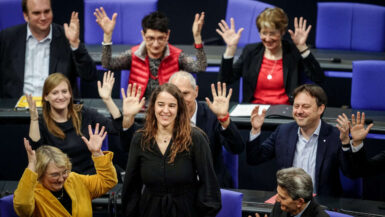 Heike Heubach : première députée à s'exprimer en signes au parlement Allemand