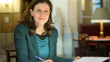 de députée à ministre, le parcours inspirant de Charlotte Parmentier-Lecocq au service de la société